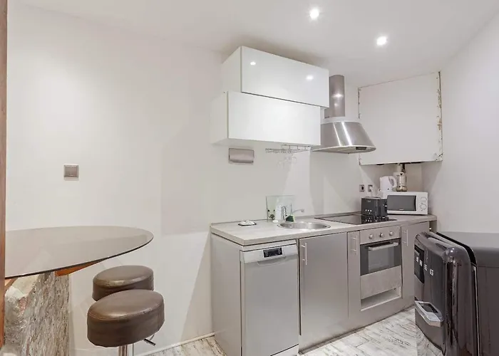 Apartment Modern 2bd 14 Mins To The Eiffel Tower Paris