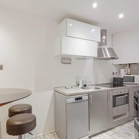 Modern 2bd 14 Mins To The Eiffel Tower Appartement *