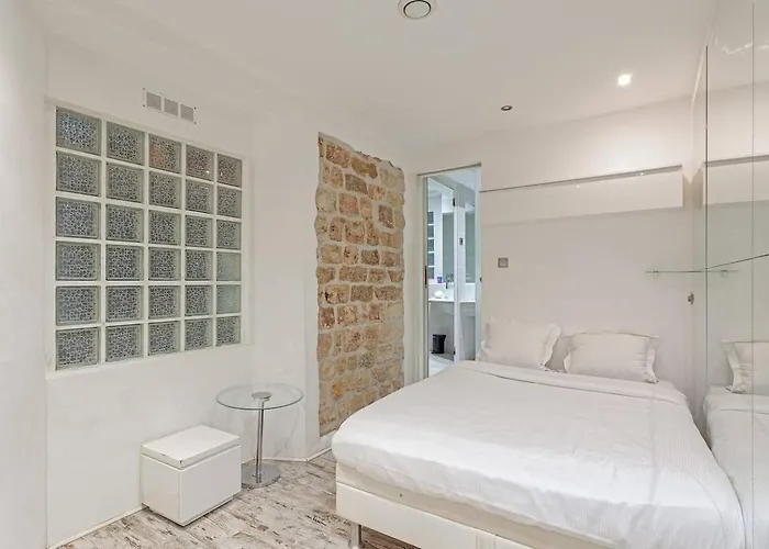 Διαμέρισμα Modern 2bd 14 Mins To The Eiffel Tower *