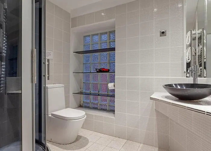 Διαμέρισμα Modern 2bd 14 Mins To The Eiffel Tower Παρίσι