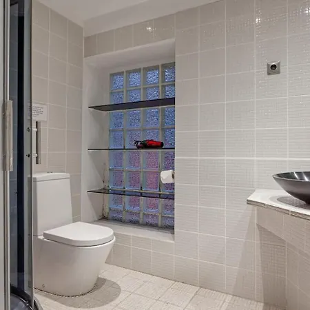 Daire Modern 2bd 14 Mins To The Eiffel Tower Paris